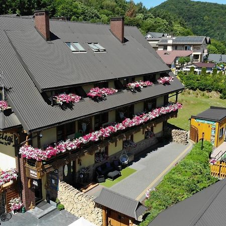 Zielone Wzgorza Hotell Solina  Exteriör bild